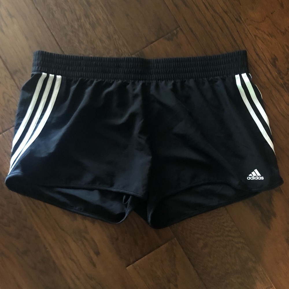 XL Adidas b/w running short